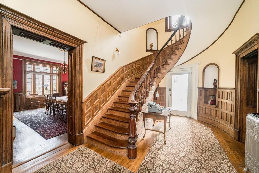 Peaceful Easy Feelings - King Sized Bed - Sleeps 2 Διαμέρισμα Lynchburg Εξωτερικό φωτογραφία